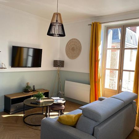 Magnifique Appartement Climatise - Classe 4 Etoiles Terrasson Exterior foto